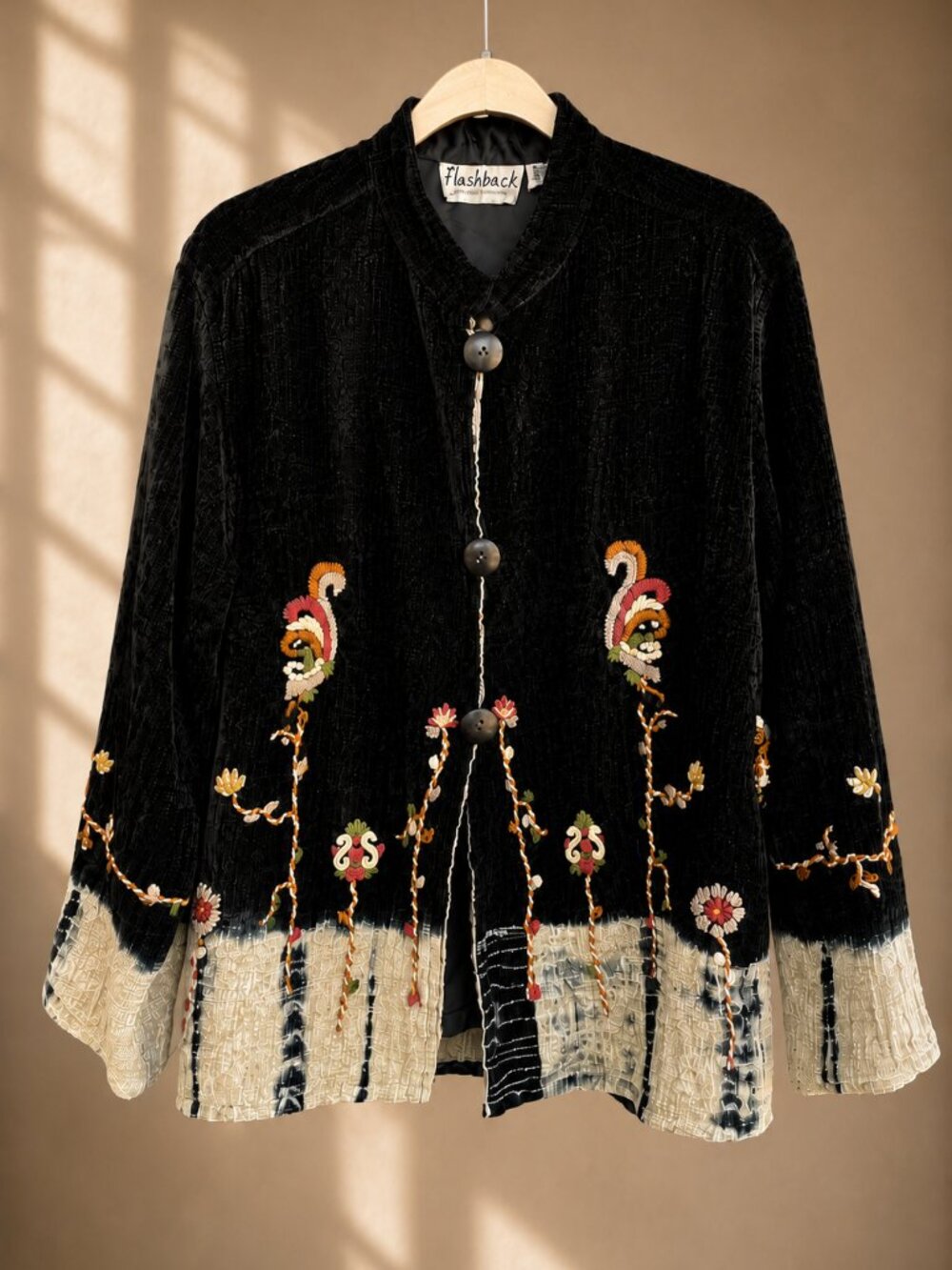 Vintage Flashback Embroidered Velvet Jacket  Relaxed Boho Size M (Fits Oversize)